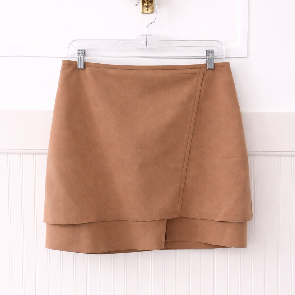 White House Black Market Tan Layered Mini Skirt